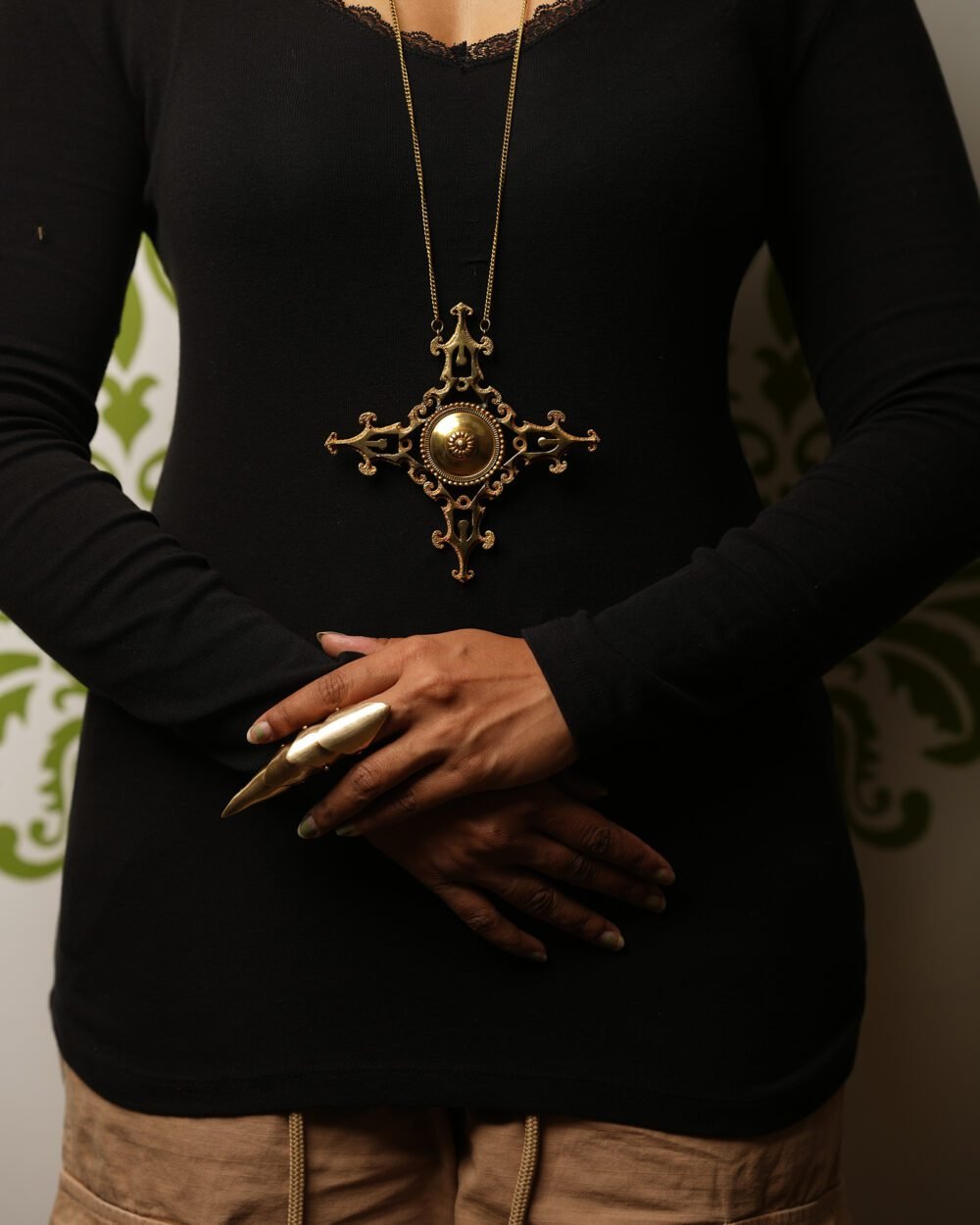 Ashok Chakra Pasa Long Neckpiece